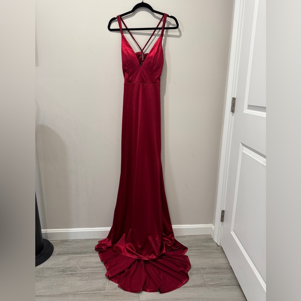 Elegant Red Evening Gown